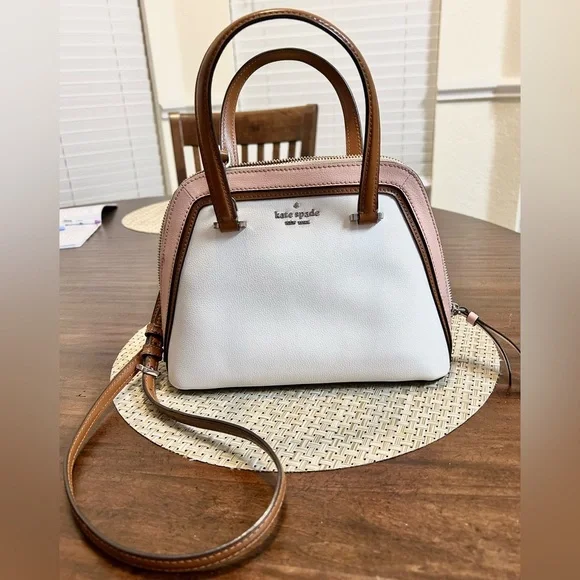 Small Kate Spade White and Pink Satchel with Brown Accents. - Picture 4 of 15